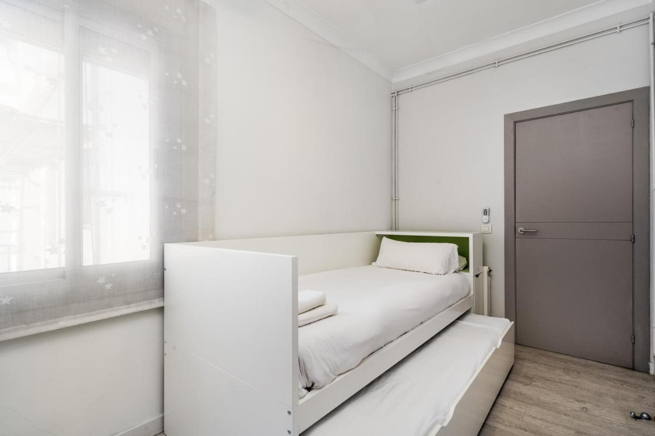 Stunning 2-bedroom With Two Terraces *